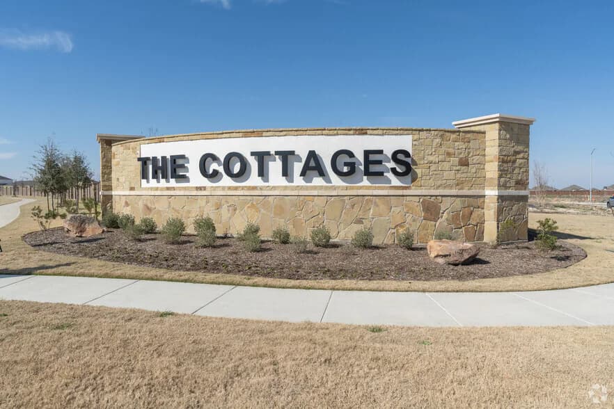 Cottages at Beltmill in Saginaw, Texas