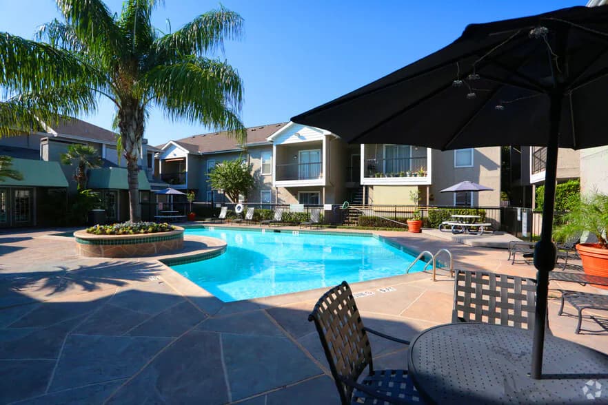The Granite Club Apartments in Houston, Texas