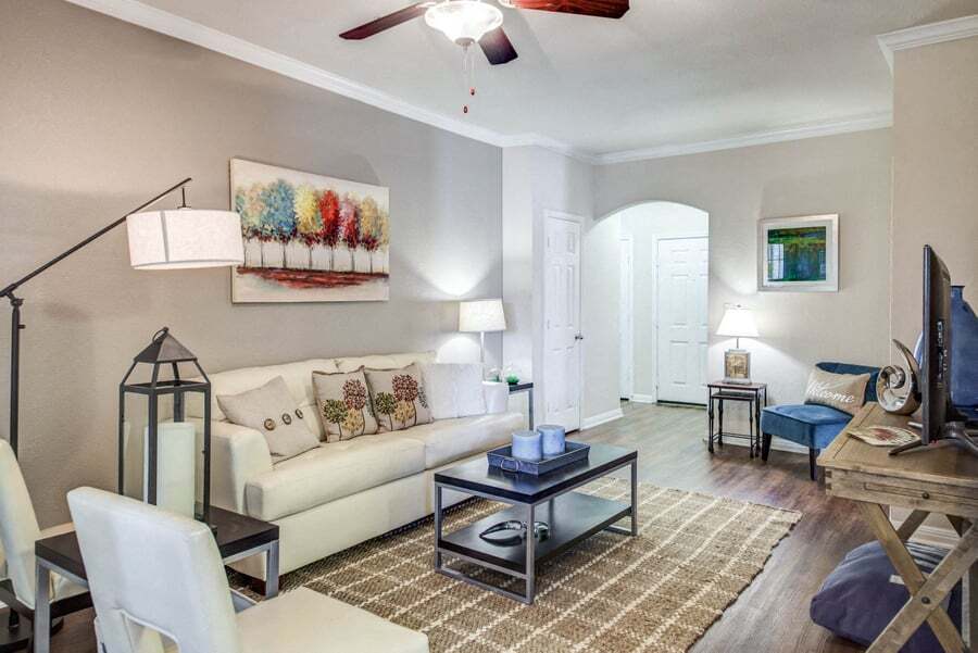 Abelia Flats — photo 2