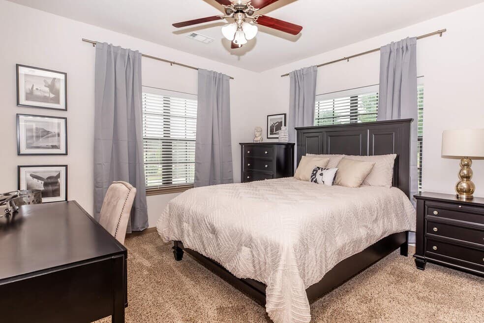 Town Creek Village Apartments — photo 2