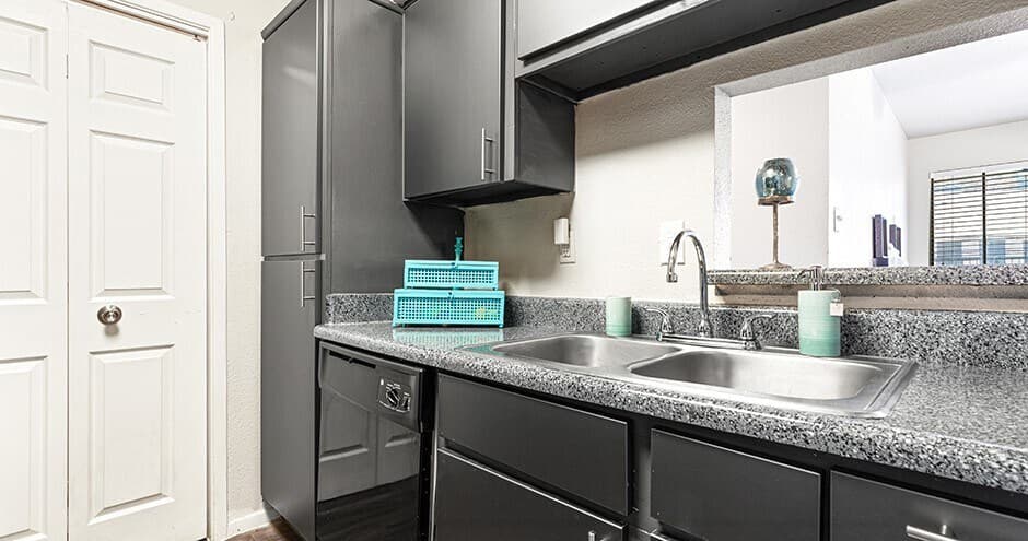 Venue at 8651 Apartments — photo 4
