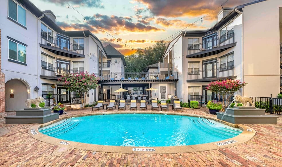 MAA Uptown Village in Dallas, Texas