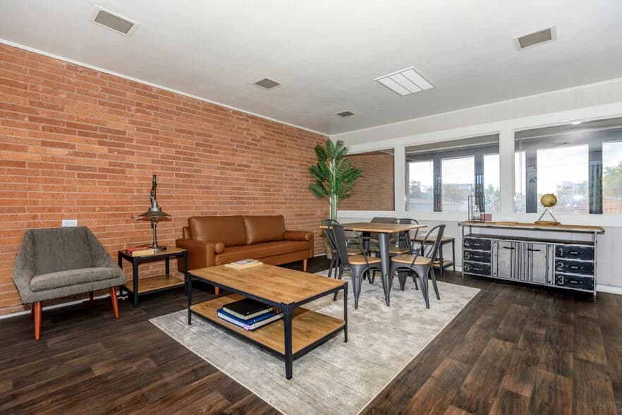South Hill Apartments in San Antonio, Texas