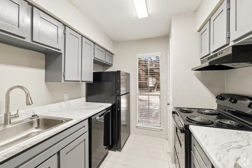 Rockridge Station Apartments in Houston, Texas