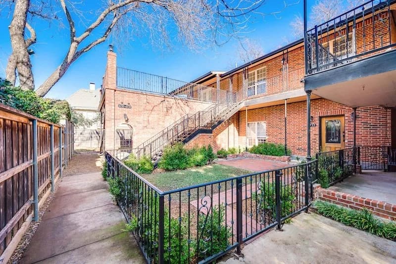 Del Norte Apartments in Dallas, Texas