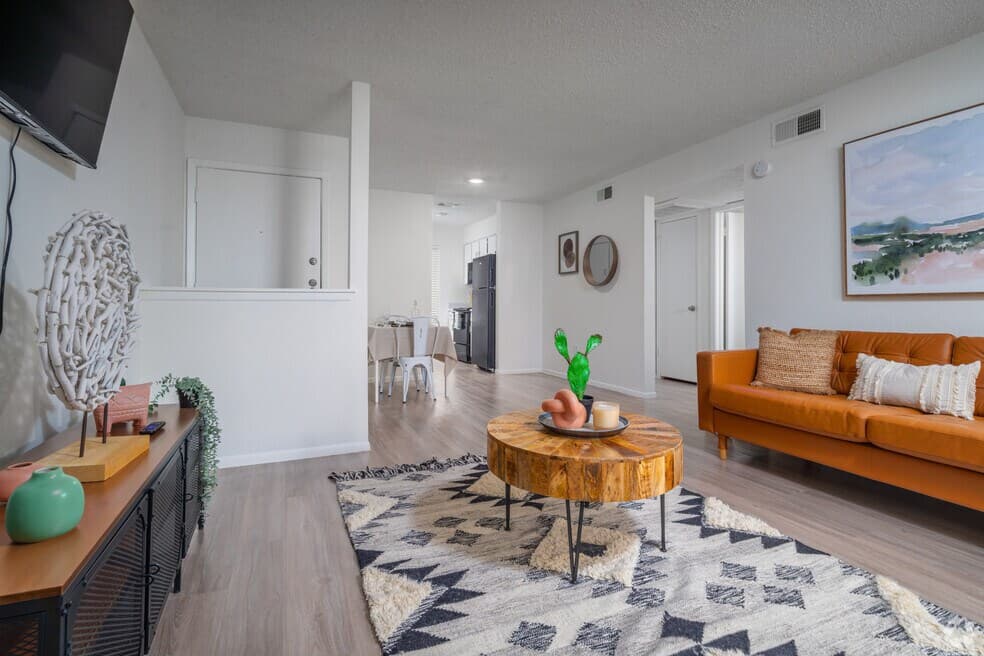 Residences at Medical in San Antonio, Texas