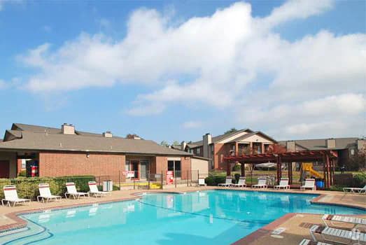 Valley Creek Apartments in Garland, Texas