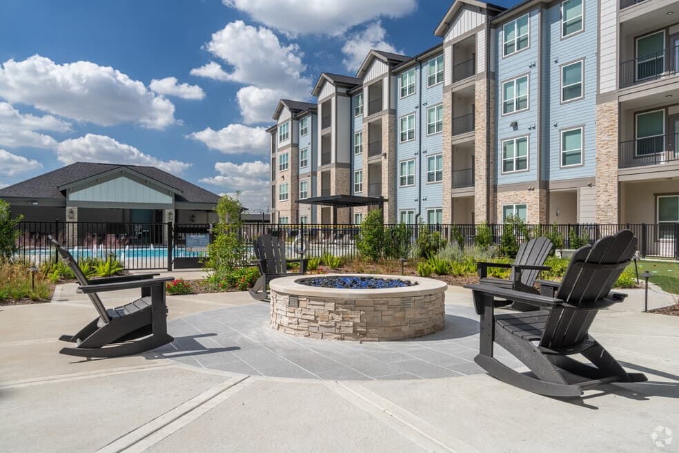 Casella 55+ Active Adult Apartments — exterior