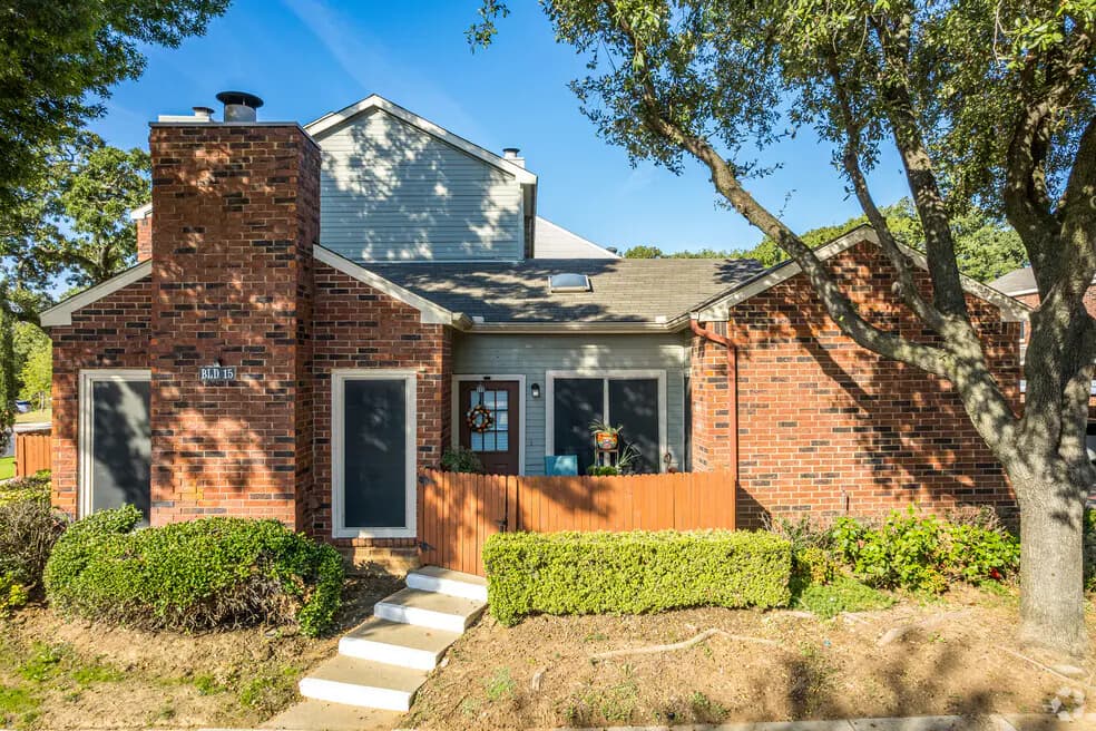 Willow Ridge — exterior