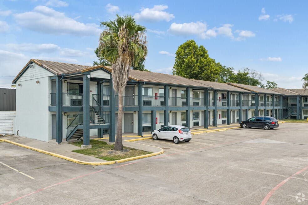 The Studios at Channelview in Channelview, Texas