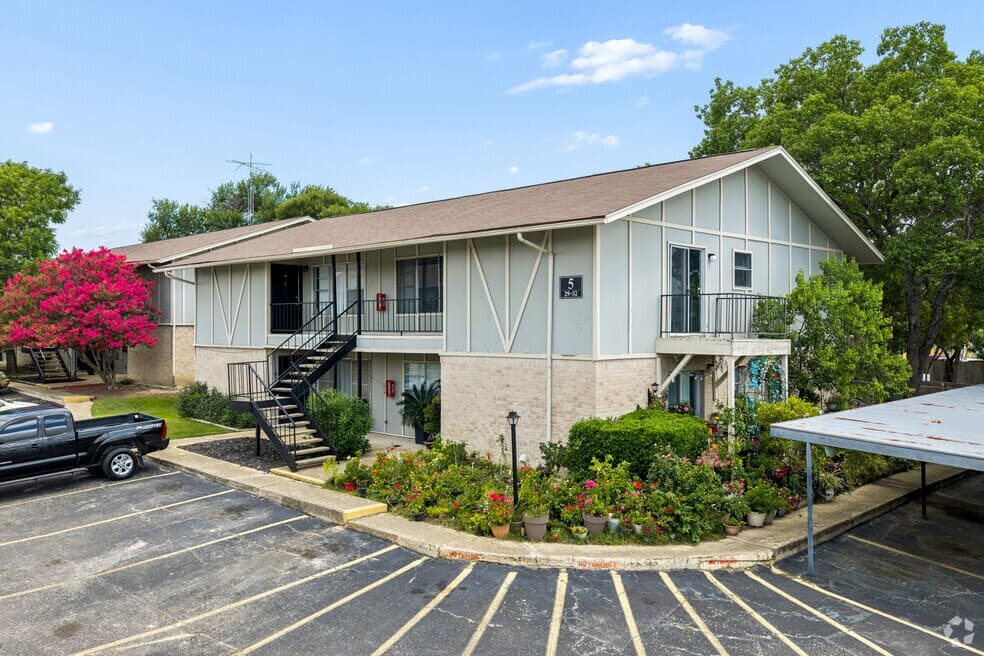 RiverStone Apartment Homes in New Braunfels, Texas