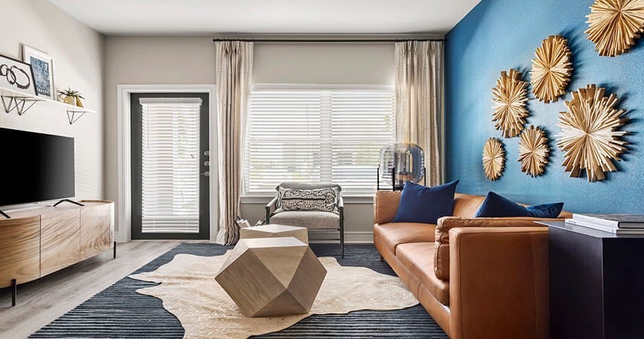 Brea Luxury Apartments — photo 2